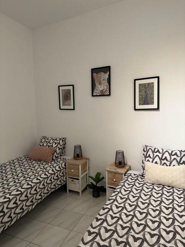 Casa Snoopy Apartment Seville Exterior photo